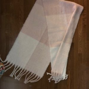 Ombré/color block shawl/scarf